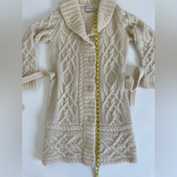 Cream 3/4 length Sweater - Picture 4 of 6